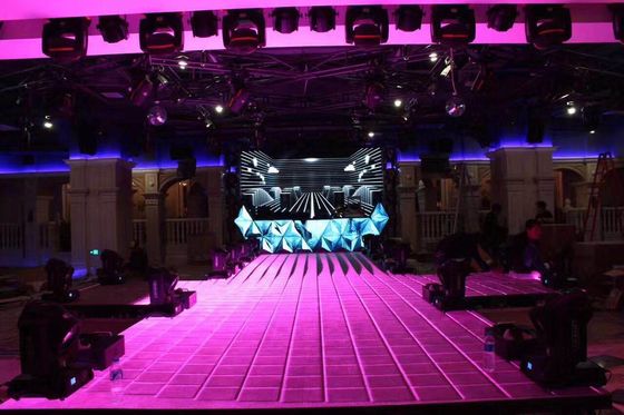 Le plancher de P6.25 LED montrent 4500mcd que l'intense luminosité LED Dance Floor lambrisse avec l'usine porteuse de 1000KG Shenzhen