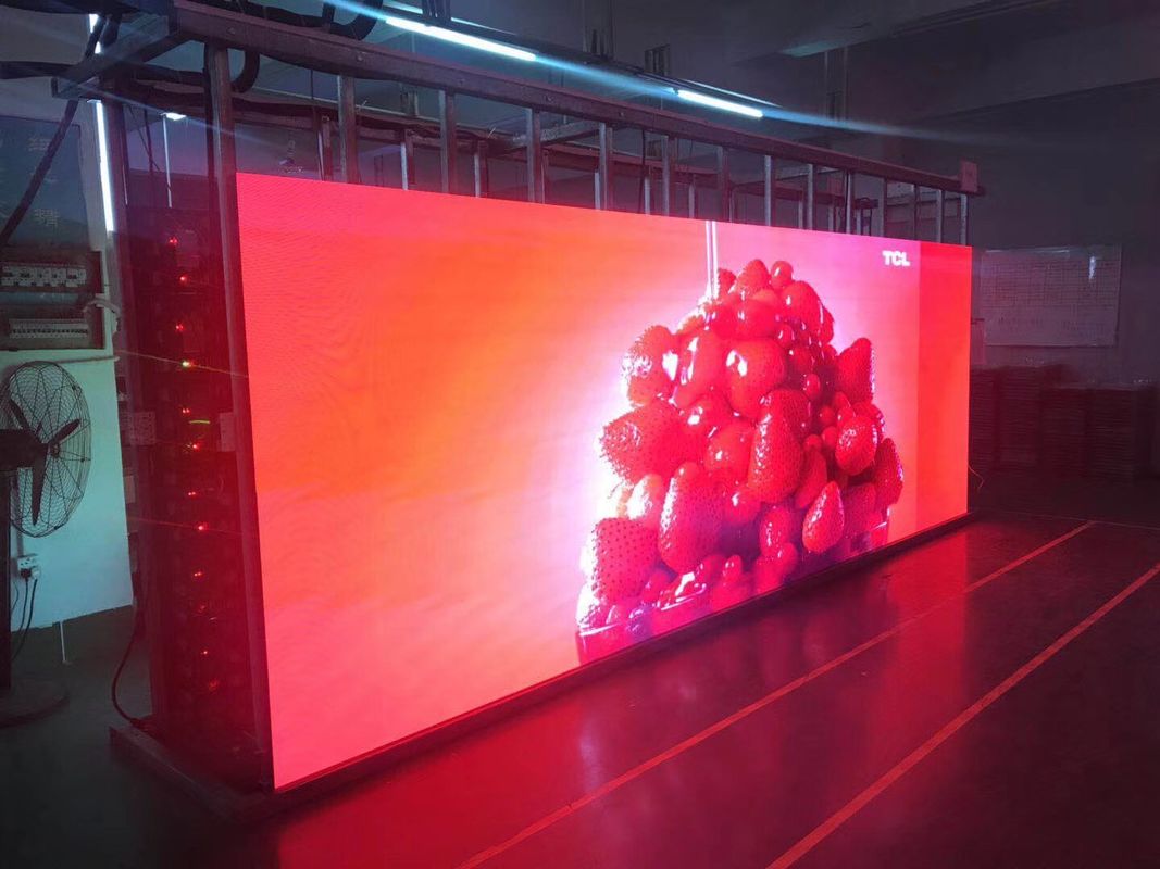 Usine visuelle d'intérieur réglable du service 400mm*300mm Shenzhen d'aimant d'écran de l'intensité lumineuse P1.923 LED